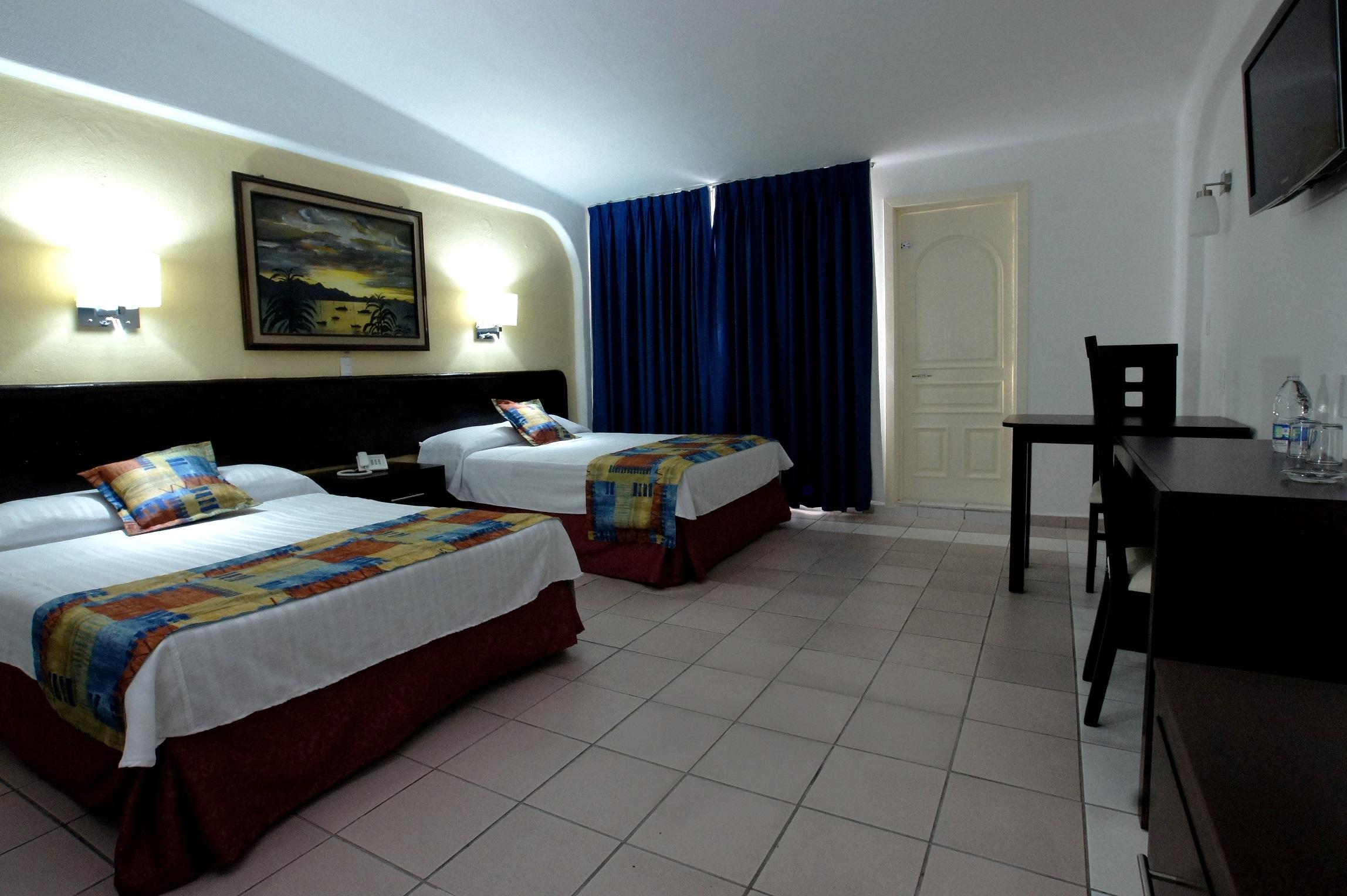 Hotel Marbella Manzanillo Exterior photo