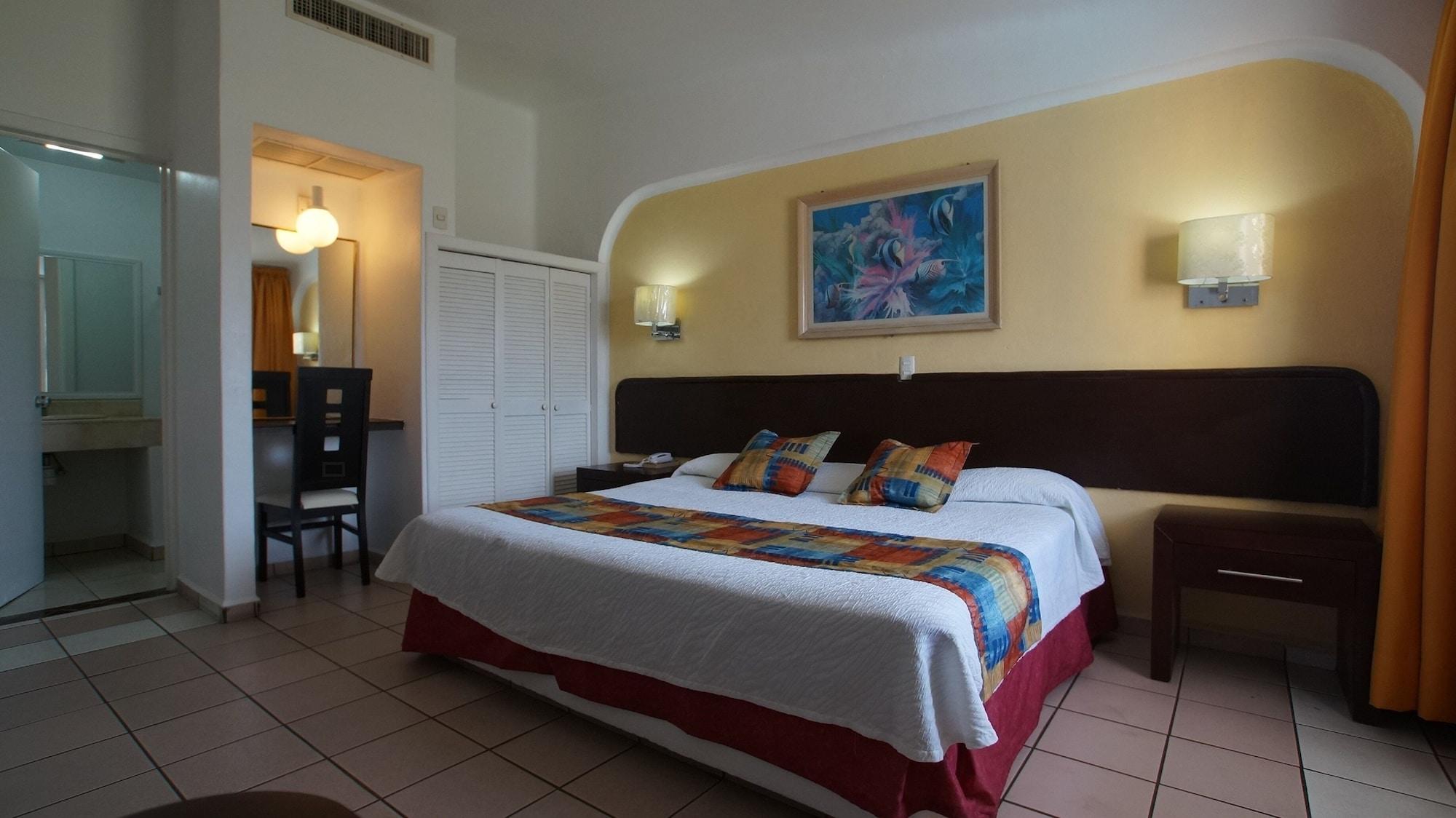 Hotel Marbella Manzanillo Exterior photo